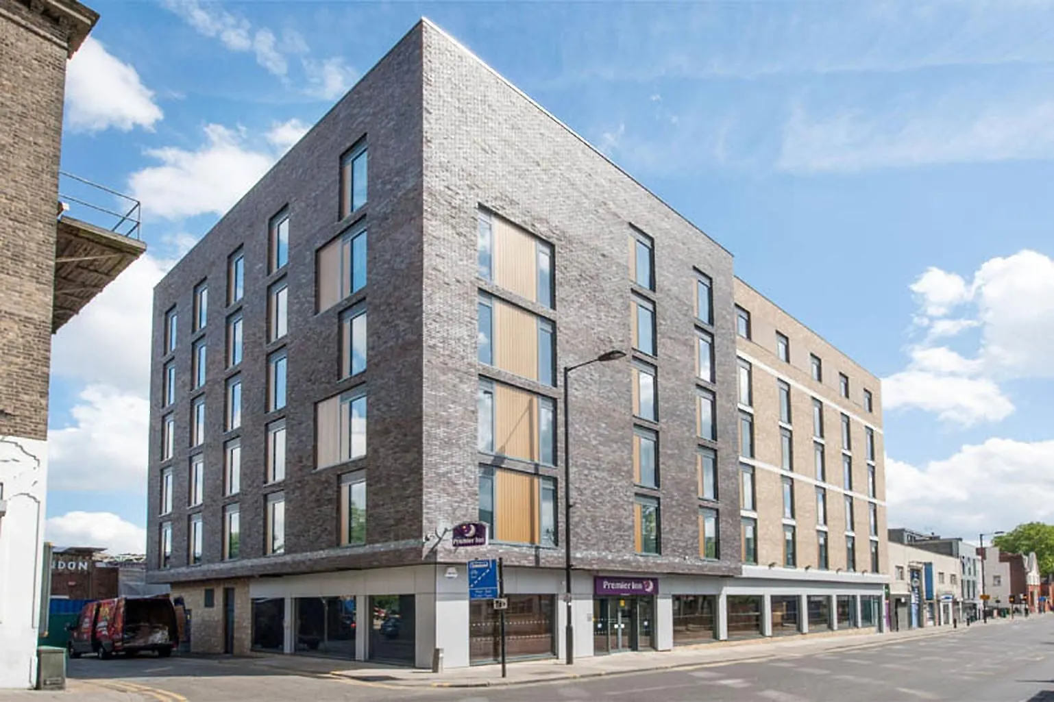 Premier Inn London Hackney contacts