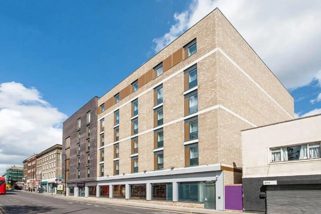 Premier Inn London Hackney 3*,